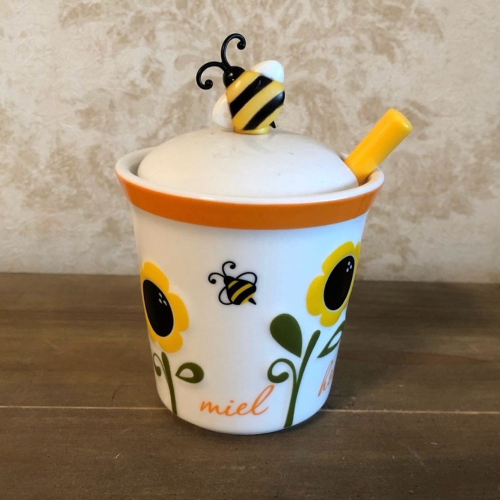 Joie Sunflower Honey jar with Bee Lid and Yellow Dipper
